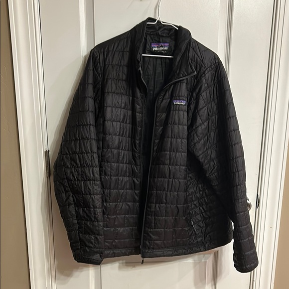 Patagonia Black Puffer Jacket Lightweight Insulated - Picture 1 of 6